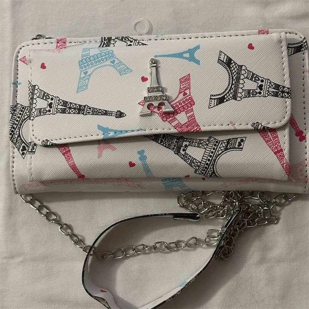 VOSERY Women's Eiffel Tower Wristlet Wallet with Chain Strap